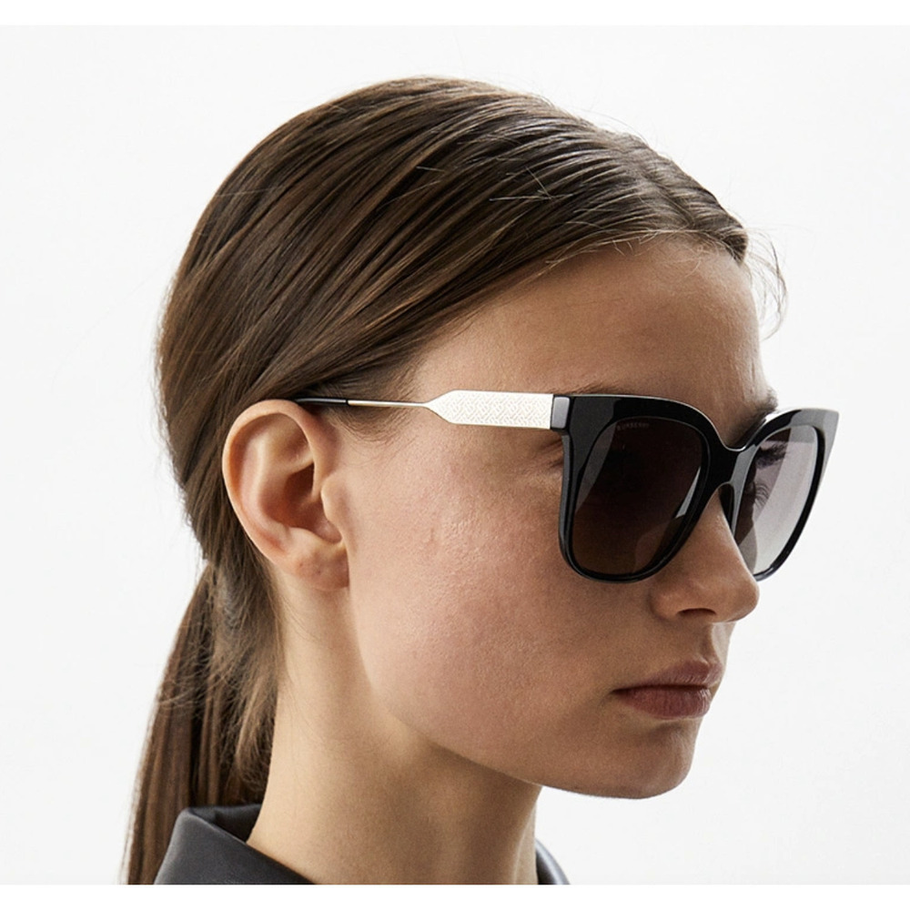 NWT Burberry BE4328-300111-52 Black 52mm Sunglasses